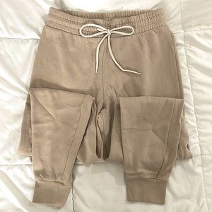 Forever 21 - Beige Sweatpants